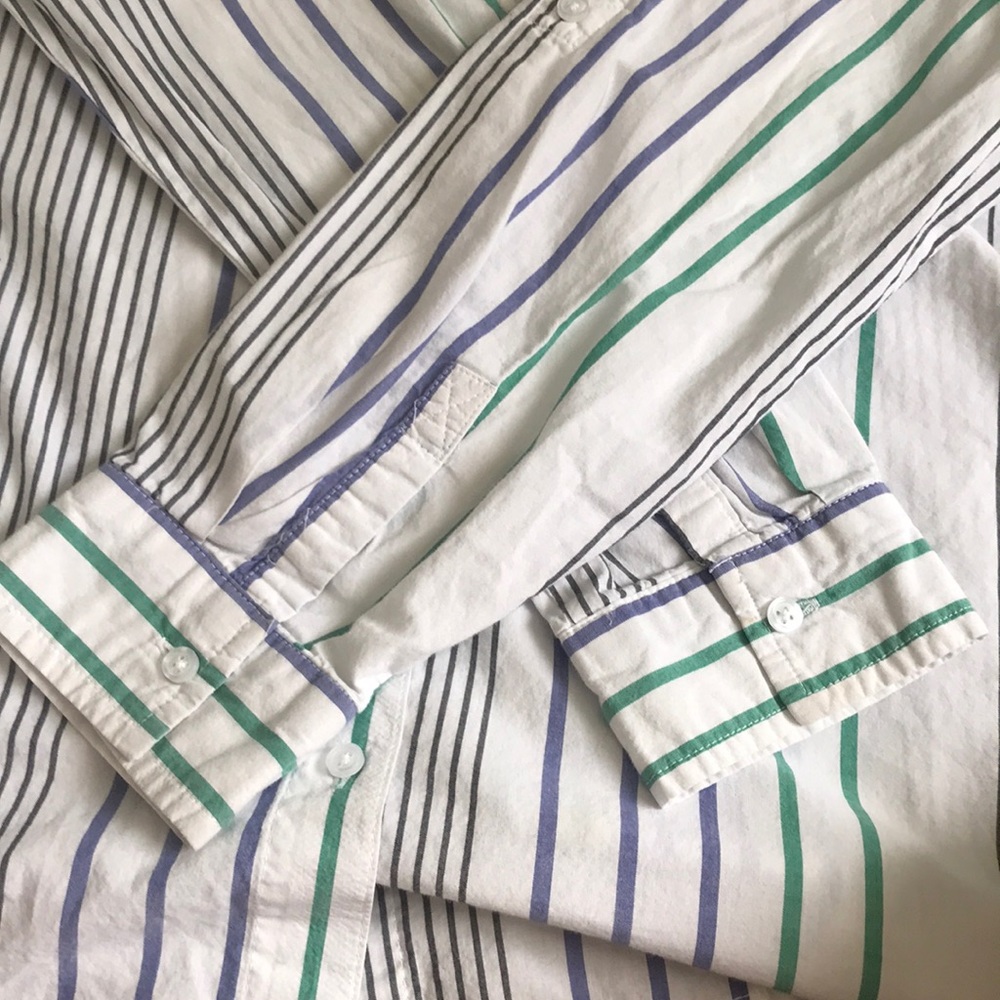 ☀️Jaclyn Smith Button Down Top - Picture 8 of 8
